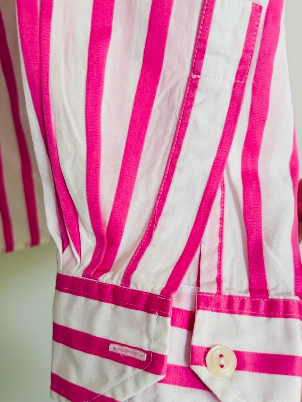 Sarah Alexander Pretty in Pink Stripe V-Neck Hidden Button Cotton Top/Blouse - Picture 5 of 6
